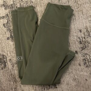 Fleo Dark Olive Leggings